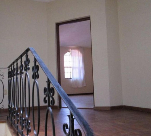 Casa Sola En Venta En Fraccionamiento Lomas Del Chairel, Tampico, Tamaulipas