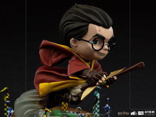 Imagen 3 de 7 de Figura Harry Potter Quidditch Minico 39821 Iron Studios