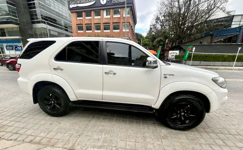 Toyota Fortuner 2.7l