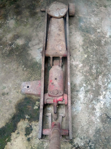 Imagen 4 de 4 de Gato Hidraulico Tipo Caiman 10 Toneladas