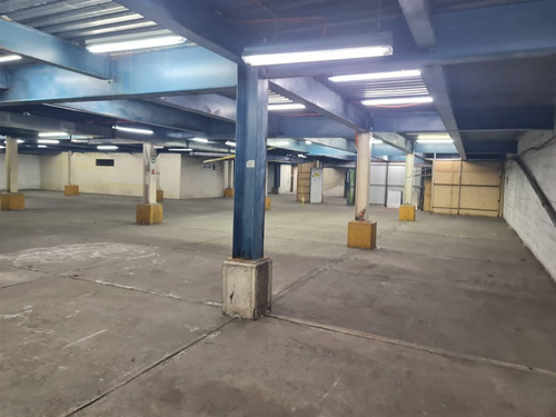 Bodega Industrial En Arriendo En Santiago