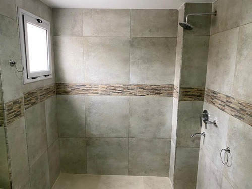 Imagen 10 de 18 de Departamento De 2 Ambientes C/ Balcon En Venta - Moron Centro