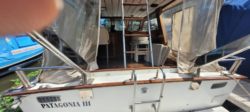 Crucero Flamingo 850 - 1980 Doble Comando - Flybridge