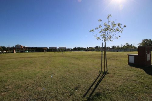 Lote Central- El Olivar Barrio Cerrado En Pilar