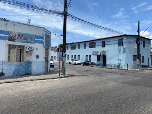 Imagem 2 de 5 de Casa De Esquina Av São Paulo Em Dezoito Do Forte - Aracaju - 12031