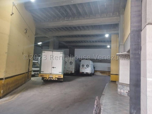 Y.t. Local Comercial En Alquiler, Catia Mls #24-1716