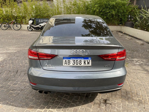 Audi 3