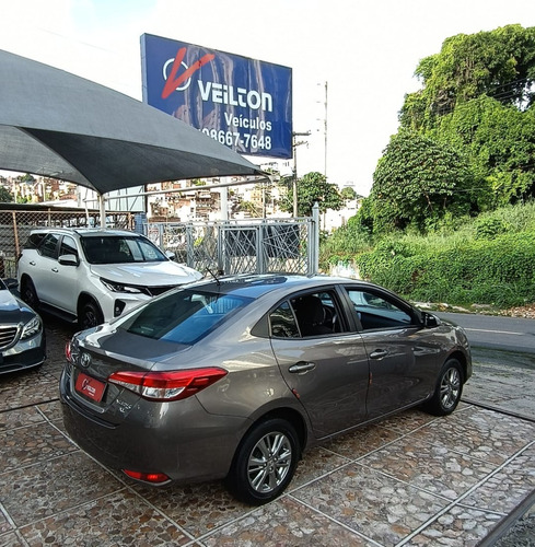 Toyota Yaris 1.5 16V FLEX SEDAN XL PLUS CONNECT MULTIDRIVE