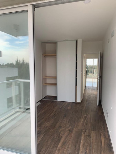 Imagen 5 de 8 de Departamento En Venta De 3 Dormitorios C/ Cochera En Fisherton