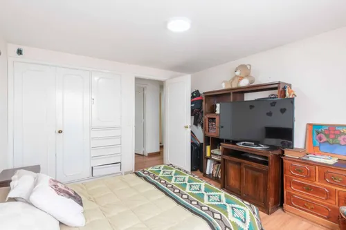 Apartamento En Venta En El Chicó. Cod V6217