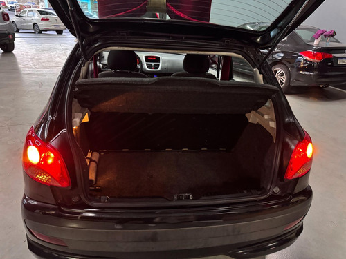 Peugeot 207 XR 1.4 Flex 8V 5p