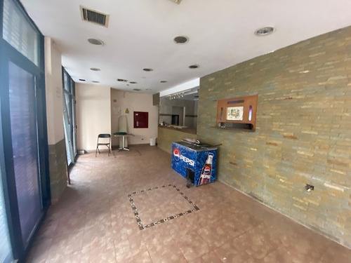 Imagen 4 de 11 de Se Vende Edificio Industrial 700m2 3h/9b Chacao 4066. Nb