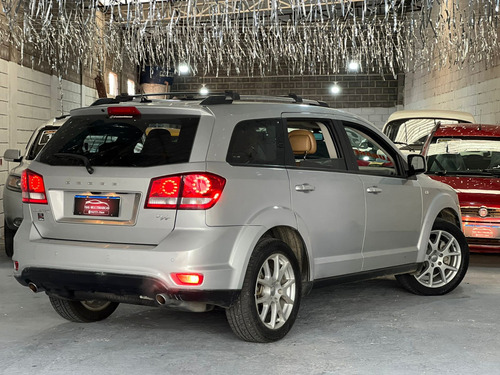 Dodge Journey 3.6 RT V6 GASOLINA 4P AUTOMÁTICO
