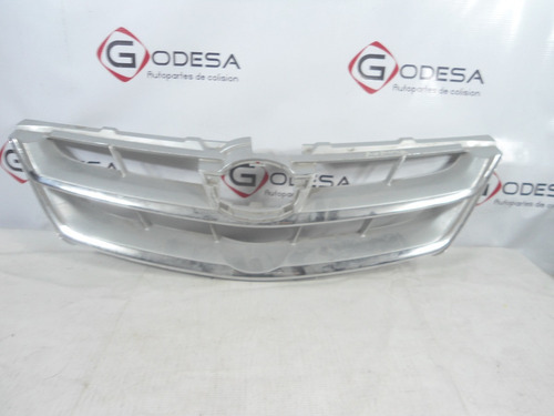 Parrilla Toyota Avanza 2008-2012 Usada Taiwan 