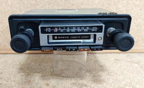 Radio Toca Fitas Sanyo Fusca Kombi Maverick Dodge Opala C10
