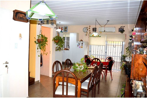 Venta Duplex 4 Amb Con Cochera Y Patio -b. Privado