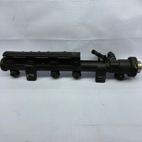 Riel De Inyectores Pointer 04-06 (Usado)