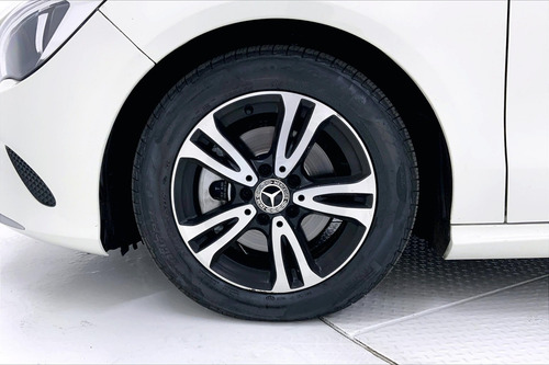 Imagen 9 de 25 de Mercedes Benz Clase Cla 4 Pts Cla200 Cgi Sport, 16t, 156 H