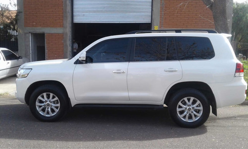 Imagen 3 de 11 de Toyota Land Cruiser 2018 4.5 Td 200