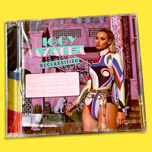 Iggy Azalea - Reclassified - Lacrado