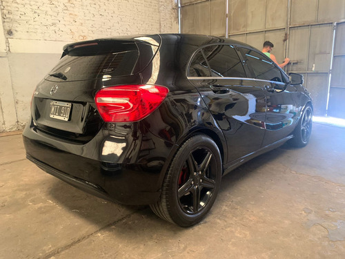 Mercedes-Benz Clase A 1.6 A 200 Style B.efficiency 156cv