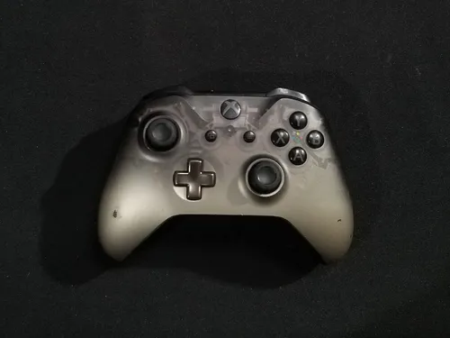 Control xbox one phantom black discount