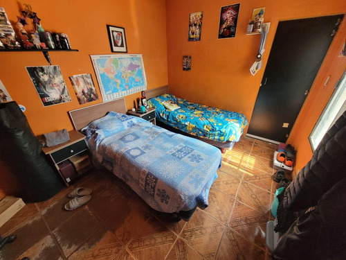 Casa En Venta 4 Ambientes Isidro Casanova