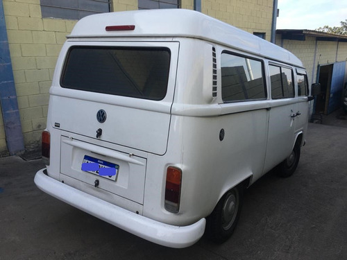 Imagem 5 de 11 de Volkswagen Perua Kombi 2013/2014