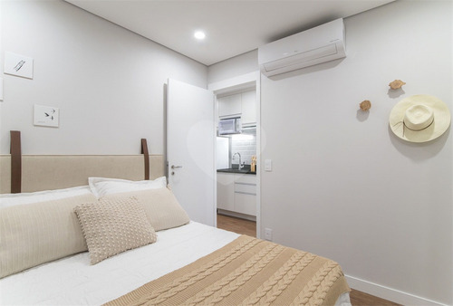 Imagem 2 de 16 de Apartamento-são Paulo-vila Madalena | Ref.: Reo543741 - Reo543741