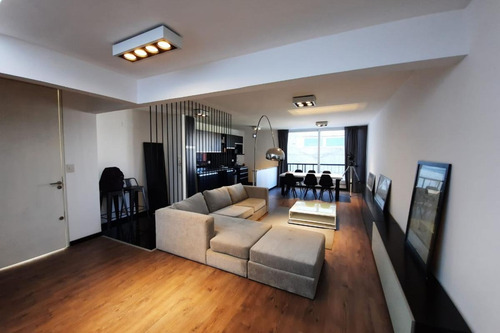 Imagen 10 de 18 de Departamento Venta Abasto 2 Dormitorios Auxiliar Amplio Terraza Parrillero Único Cochera