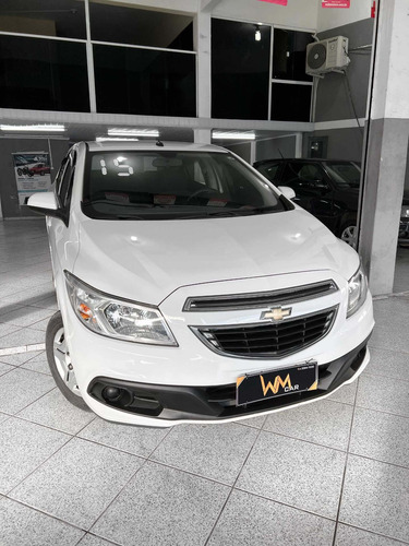 Imagem 3 de 9 de Chevrolet Prisma 2015 1.0 Lt 4p