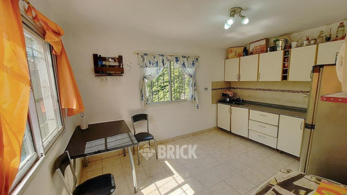 Imagen 14 de 30 de Lote De 10x23 Mts - Hoy Casa Jdin C/piscina Garage Bcon - Heroes De Malvinas Al 1700 - Lanus Este