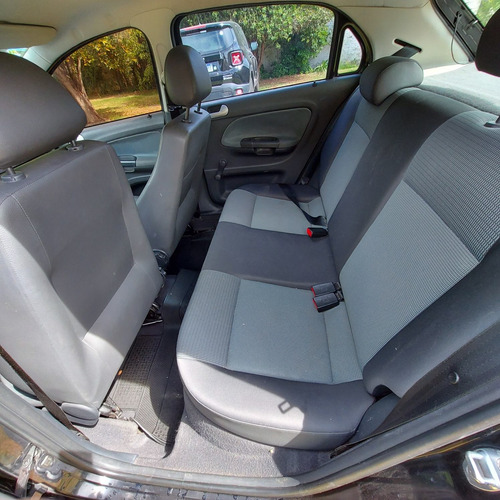 Volkswagen Gol Trend 1.6 Pack I Plus 101cv 2011