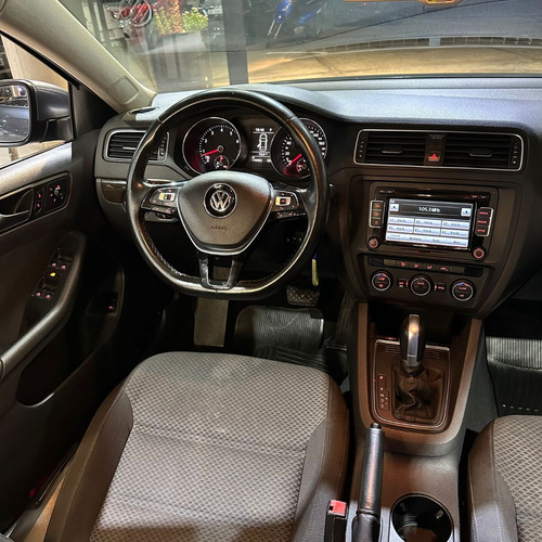 Volkswagen Vento 2.5 Advance Plus 170cv Tiptronic