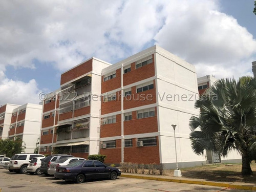 Imagen 2 de 30 de Apartamento En Venta Este De Barquisimeto 22-24536 Ea 0414-5266712