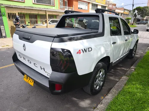 Renault Duster Oroch 2.0 Intens