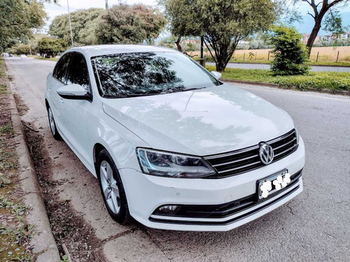 Volkswagen Vento 2.5 Luxury 170cv Tiptronic 2015