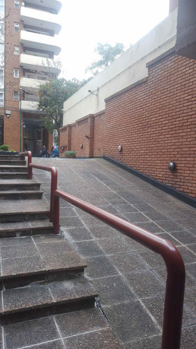 Venta Cochera Acassuso Centro Vías