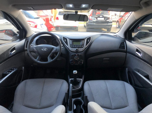 Imagem 8 de 11 de Hb20s 1.6 Comfort Plus 2015/2015