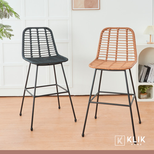 Taburete Alto De Terraza Rattan Grecia Color Negro