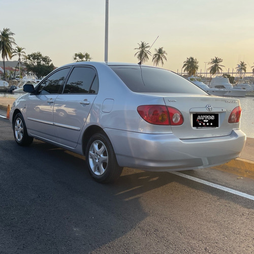 Imagen 4 de 11 de Toyota Corolla Xei