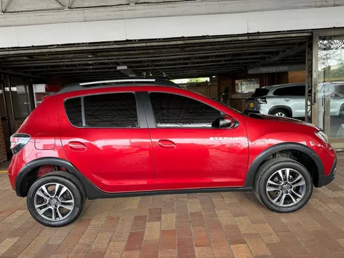 Renault Stepway 1.6 Dynamique / Intens Automática