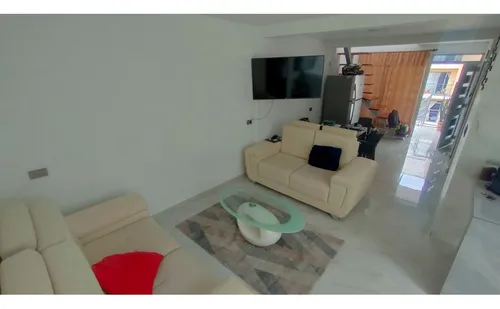 Venta Casa Multifamiliar En Ciudad 2000 De 360mt2, Sur De Cali 7969.