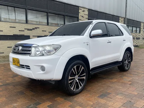 Toyota Fortuner 2.7l 4x4