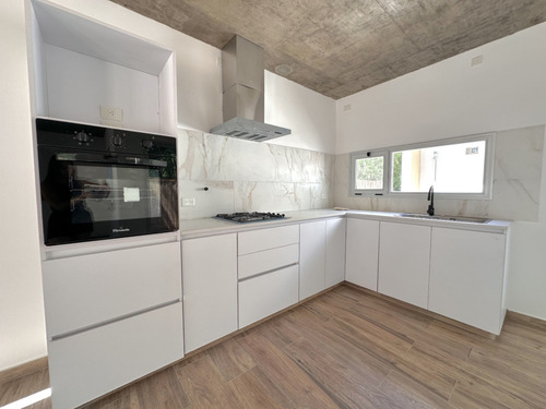 Venta Casa 2 Dormitorios Balneario Sauce Grande