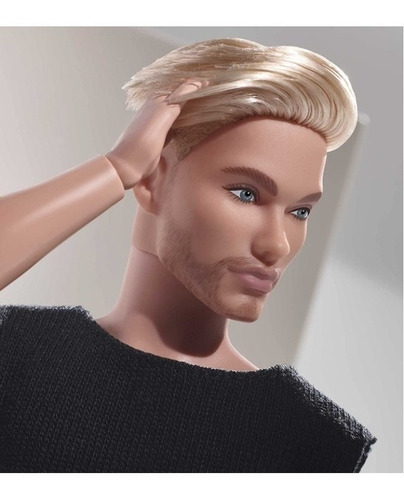 Imagem 9 de 12 de Barbie Collector Signature Ken Looks Loiro - Mattel Ms Sj