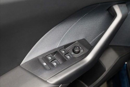 Volkswagen T-Cross 1.0 200 TSI TOTAL FLEX AUTOMÁTICO