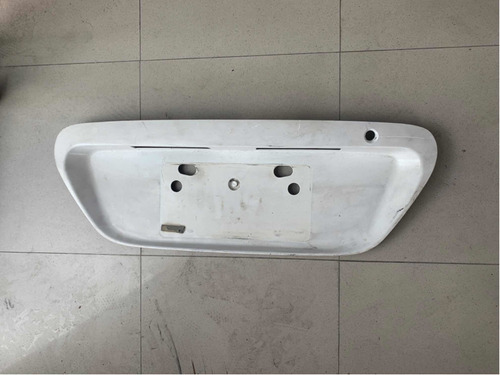 Porta Placa Trasero Lancer Touring-glx, Original Mitsubishi.