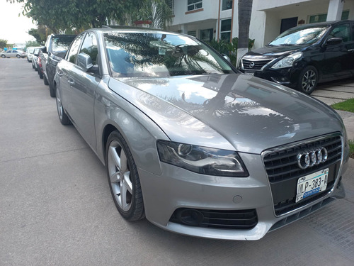 Imagen 2 de 12 de Audi A4 1.8 Luxury