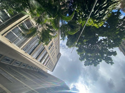Imagen 14 de 15 de Apartamento En Venta Los Palos Grandes Mls #22-23658 Ingrid Guzman